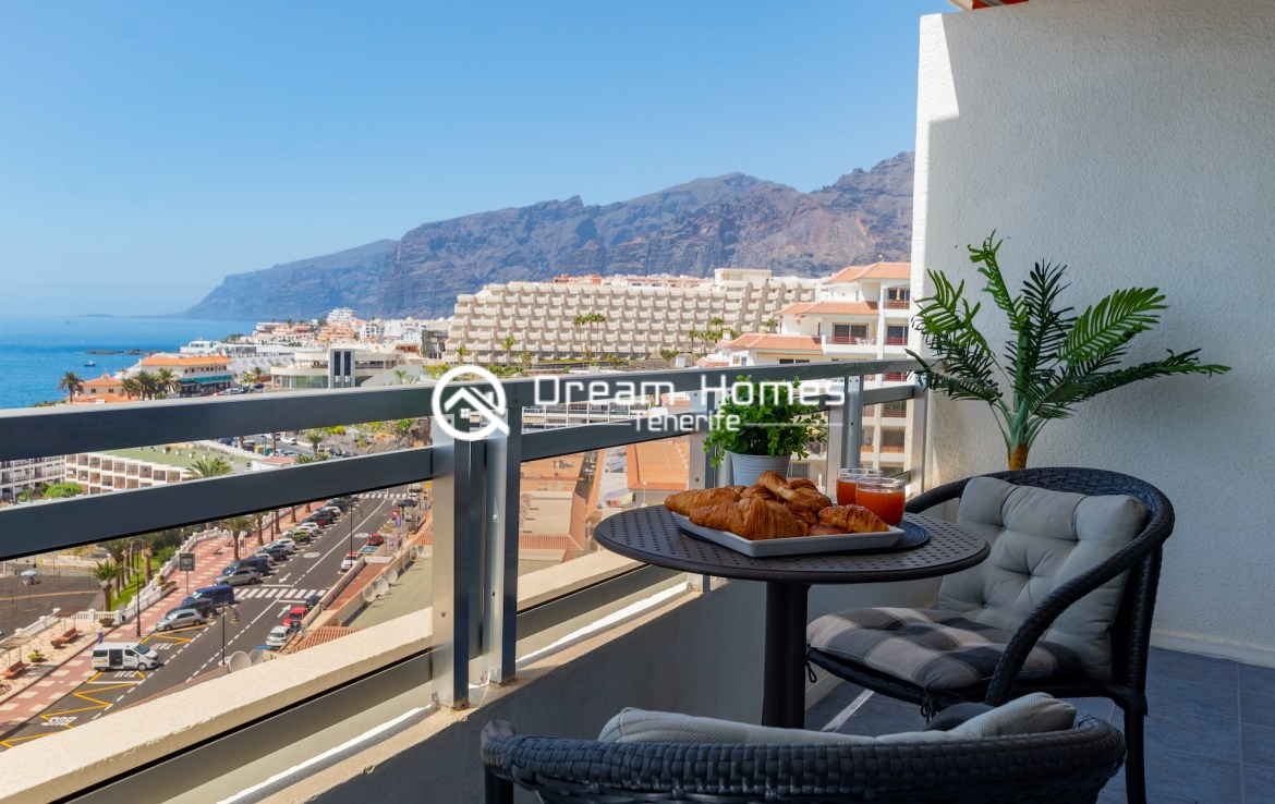 Arenas Negras One Bedroom Apartment, Puerto de Santiago Terrace Real Estate Dream Homes Tenerife