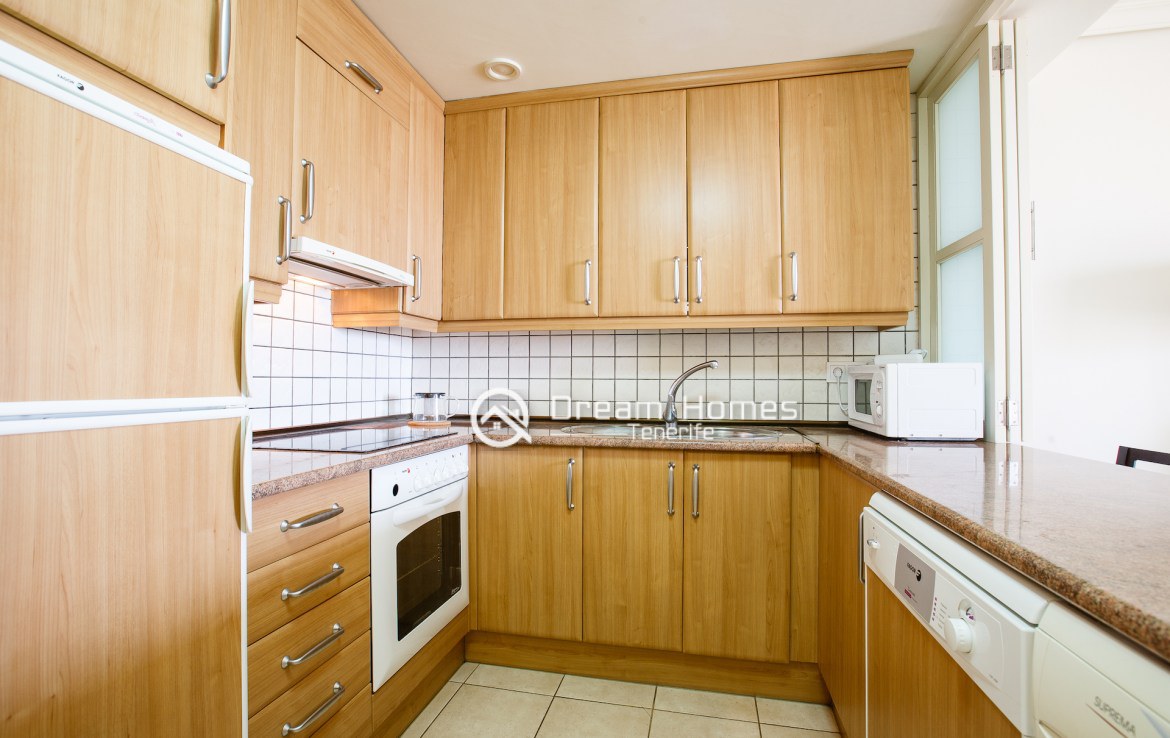 Balcon Gigantes II Two Bedroom Apartment, Puerto de Santiago Kitchen Real Estate Dream Homes Tenerife