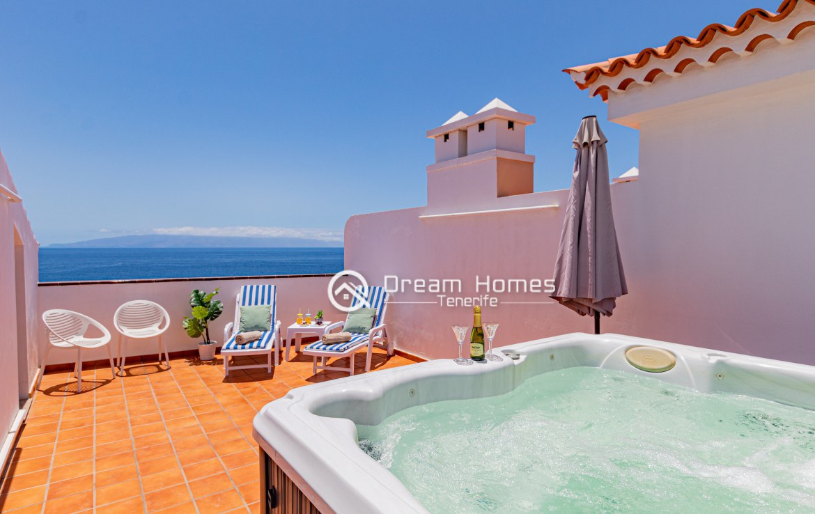 For Holiday Rent Four Bedroom Ocean View Penthouse With Jacuzzi Terrace Real Estate Dream Homes Tenerife