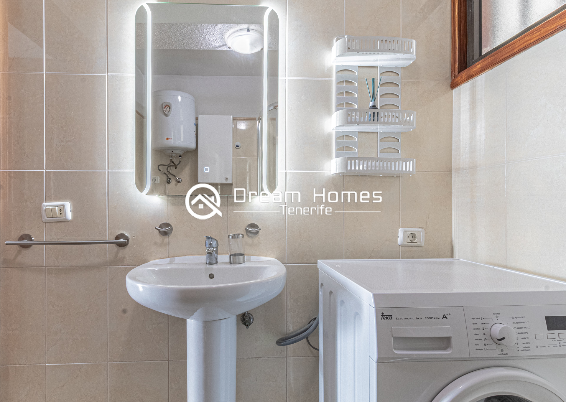 One bedroom ocean view apartment Tenerife9