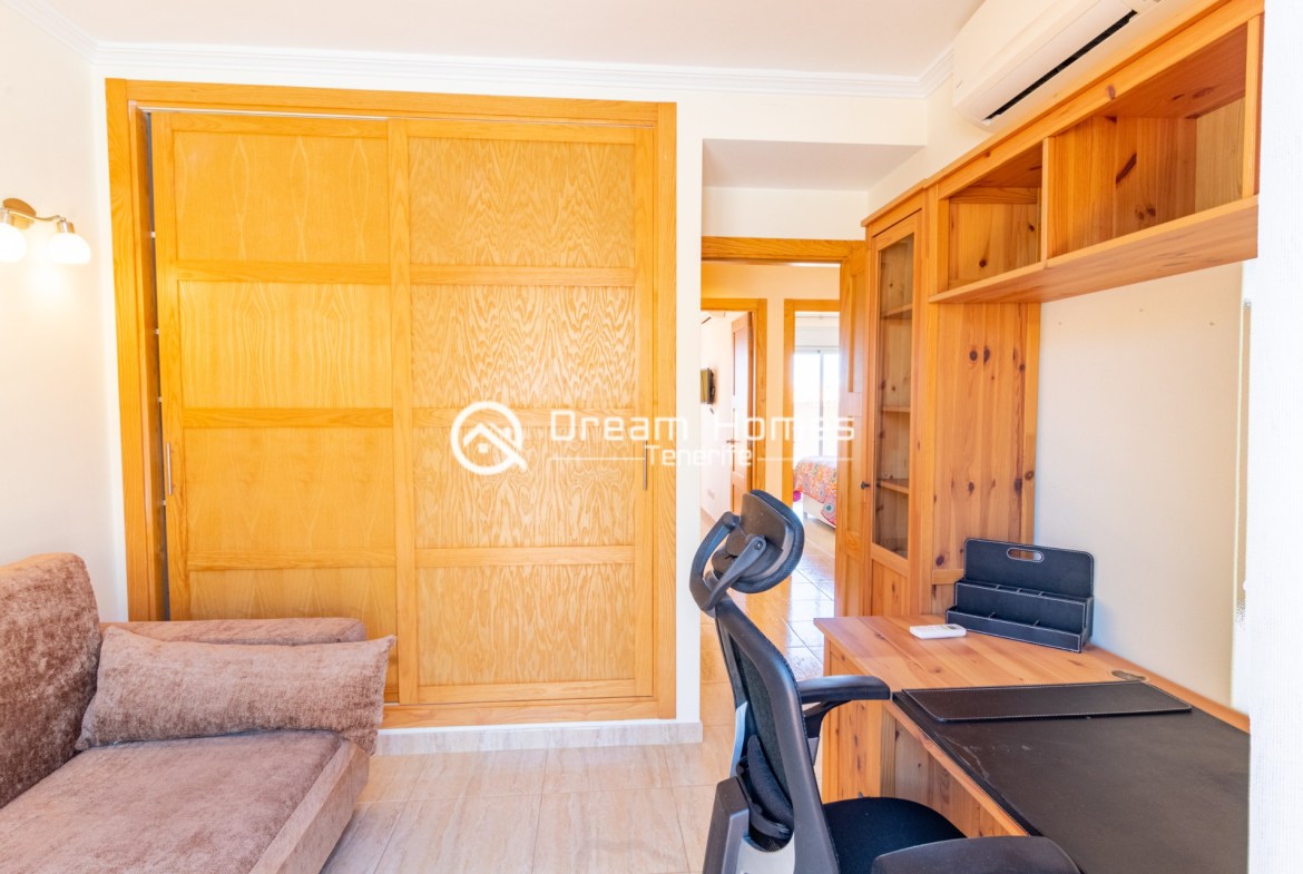 Holiday Home with Private Pool Bedroom Real Estate Dream Homes Tenerife