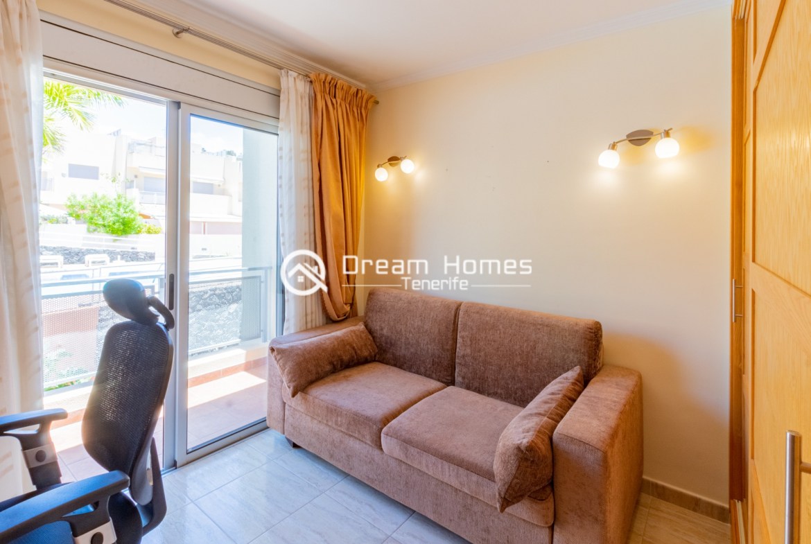 Holiday Home with Private Pool Living Room Real Estate Dream Homes Tenerife