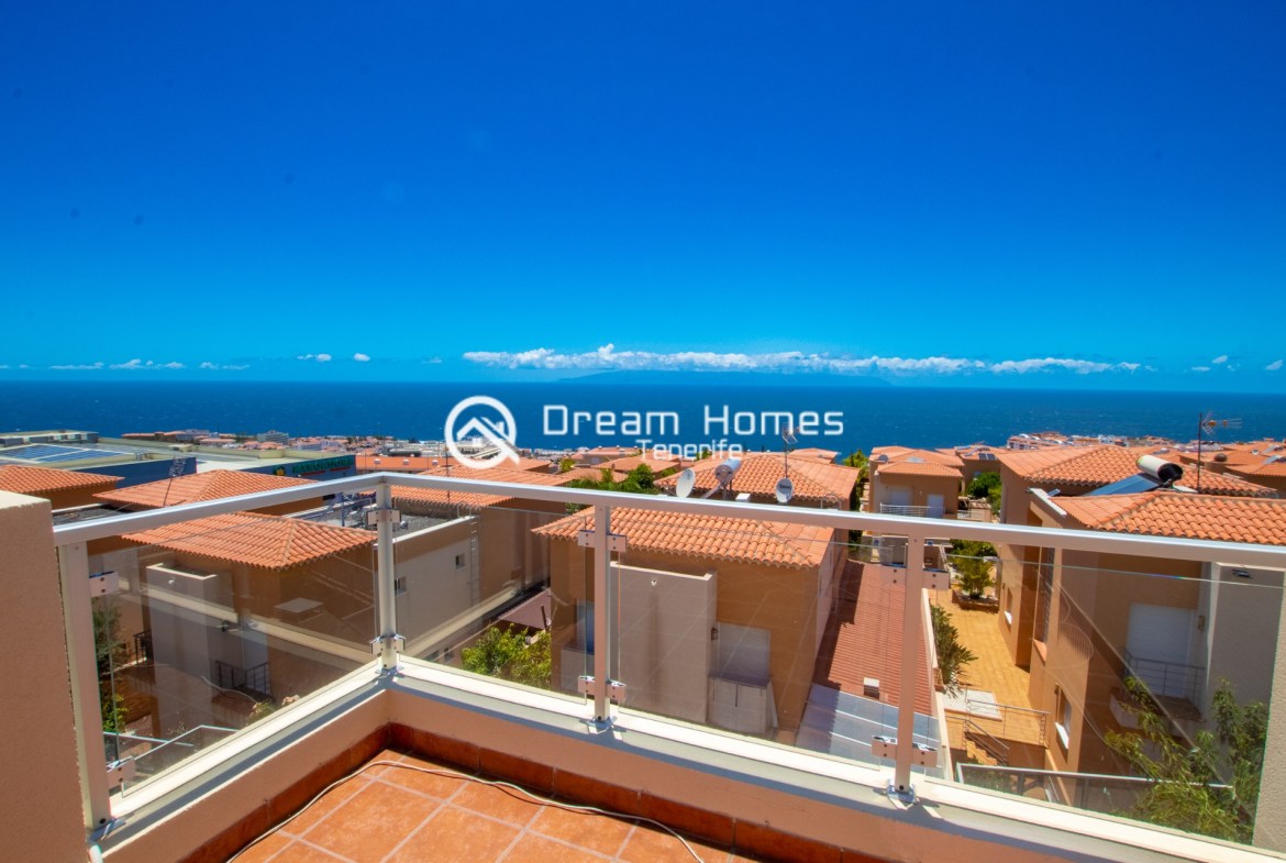Holiday Home with Private Pool Terrace Real Estate Dream Homes Tenerife