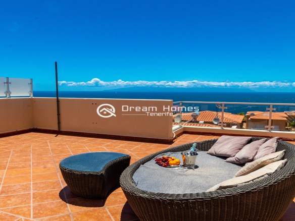 Holiday Home with Private Pool Terrace Real Estate Dream Homes Tenerife
