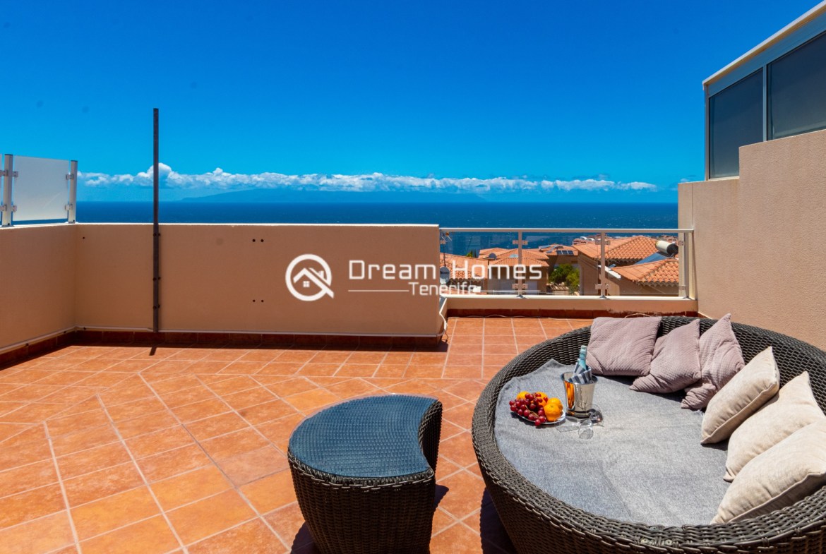 Holiday Home with Private Pool Terrace Real Estate Dream Homes Tenerife