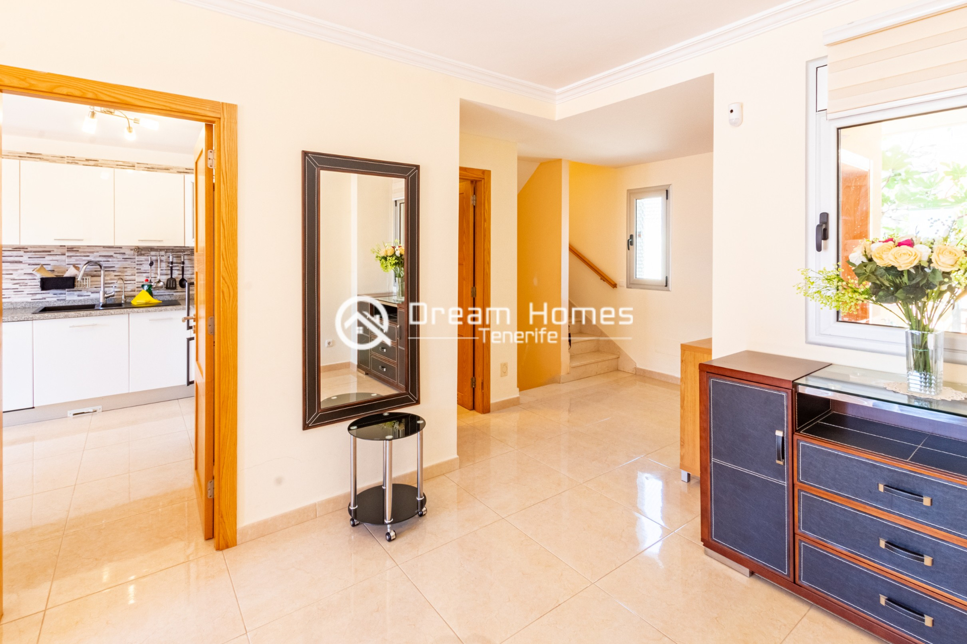 Holiday Home with Private Pool Living Room Real Estate Dream Homes Tenerife
