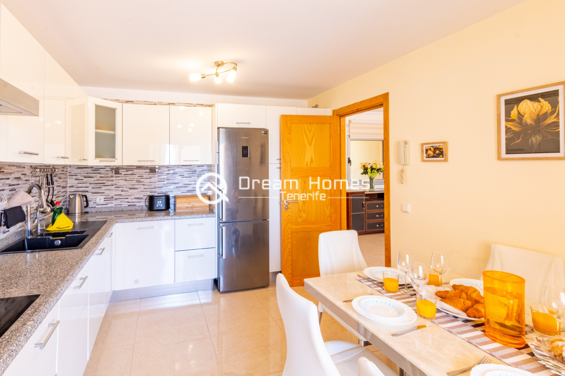 Holiday Home with Private Pool Kitchen Real Estate Dream Homes Tenerife