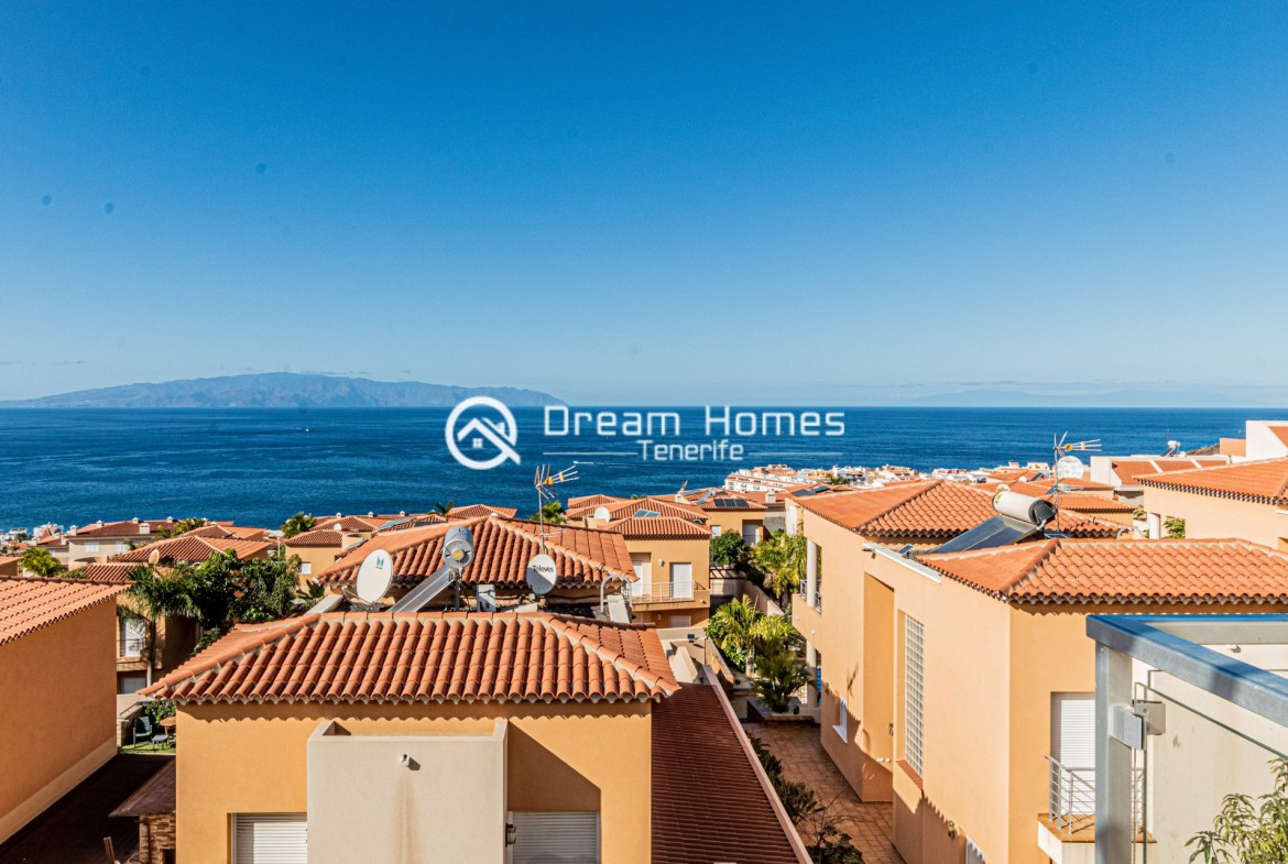 Holiday Home with Private Pool Views Real Estate Dream Homes Tenerife