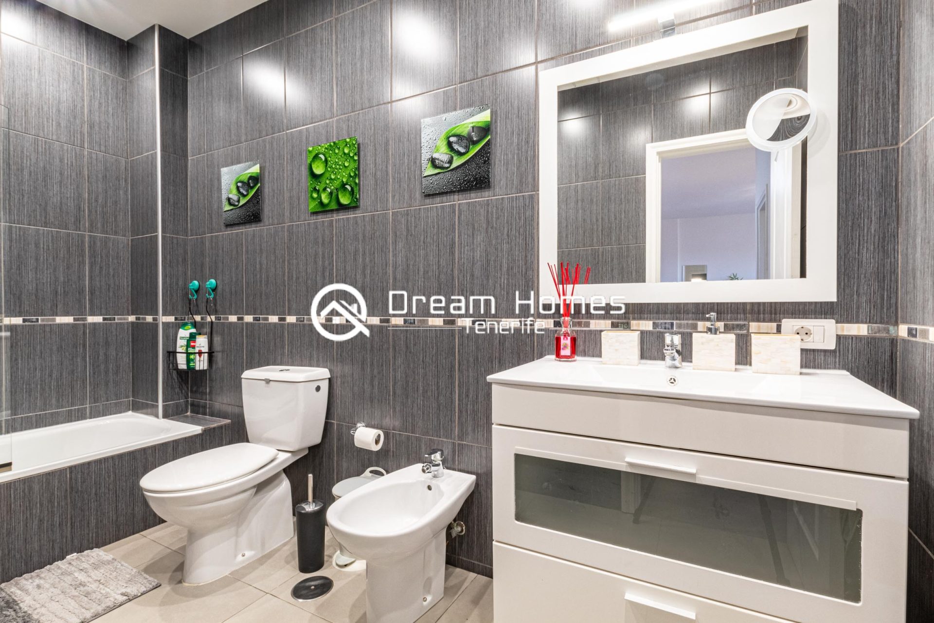 Modern and Charming One Bedroom Apartment in Adeje Bathroom Real Estate Dream Homes Tenerife