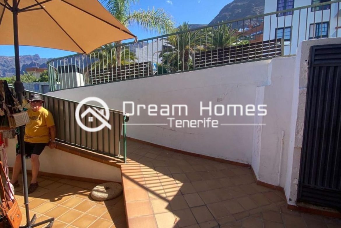 Commercial Premises for Rent in the Heart of Los Gigantes