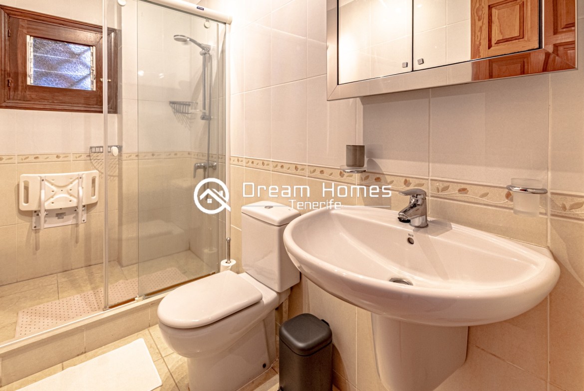 The Best View Apartment By Dream Homes Tenerife Bathroom Real Estate Dream Homes Tenerife