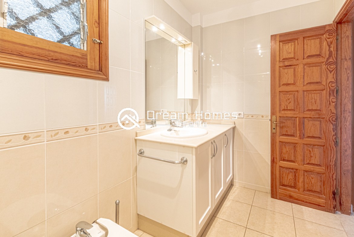 The Best View Apartment By Dream Homes Tenerife Bathroom Real Estate Dream Homes Tenerife