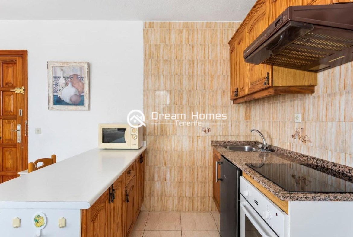 Sunflower Classic Coastline Kitchen Real Estate Dream Homes Tenerife