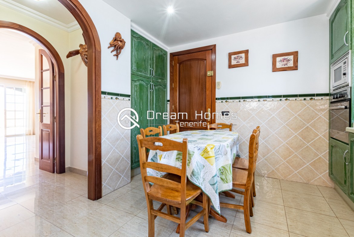 Villa Mirador del Atlantico With Heated Pool Kitchen Real Estate Dream Homes Tenerife