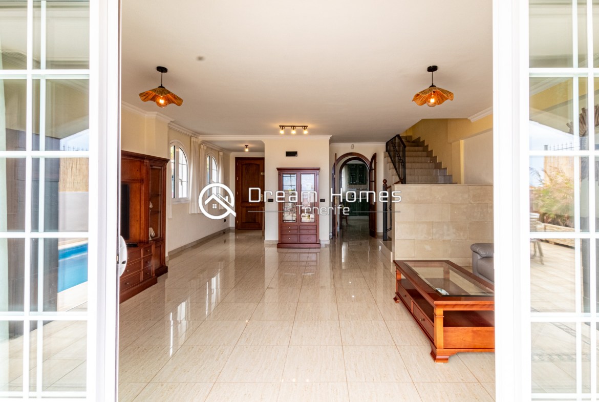 Villa Mirador del Atlantico With Heated Pool Living Room Real Estate Dream Homes Tenerife