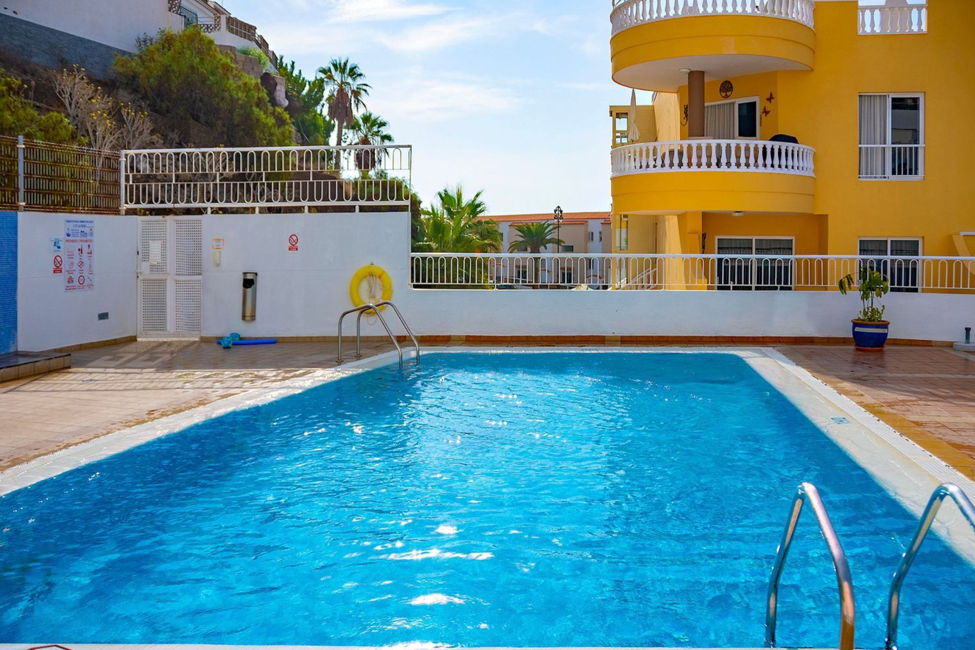 Sunny 2-Bedroom Apartment Pool Real Estate Dream Homes Tenerife