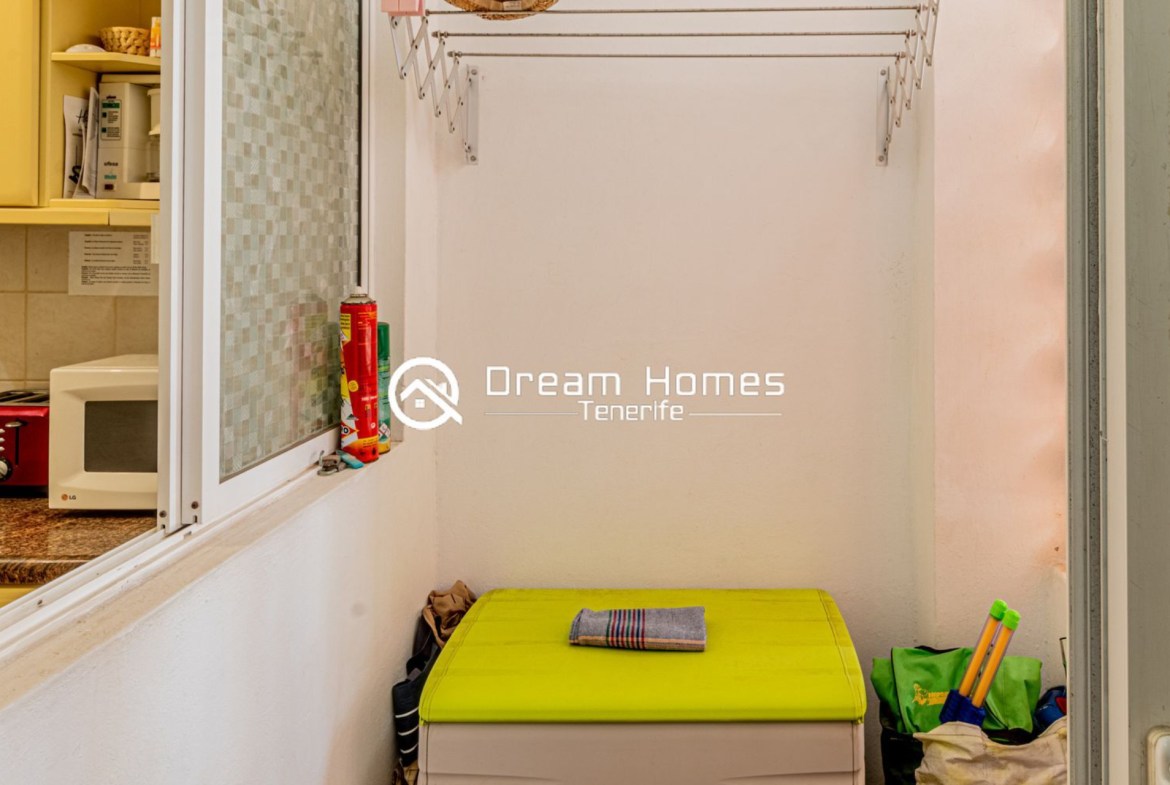 Sunny 2-Bedroom Apartment Service Area Real Estate Dream Homes Tenerife