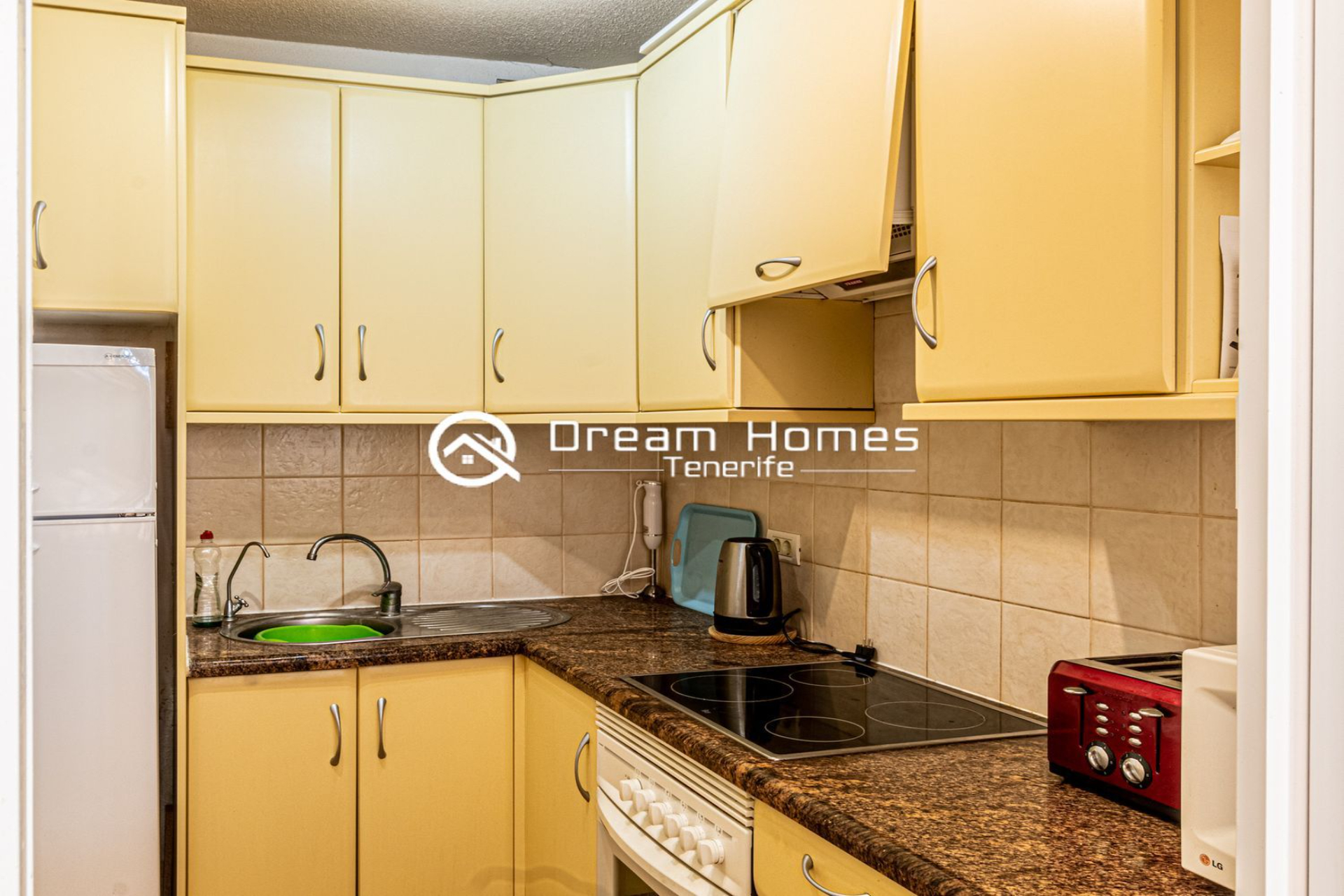 Sunny 2-Bedroom Apartment Kitchen Real Estate Dream Homes Tenerife