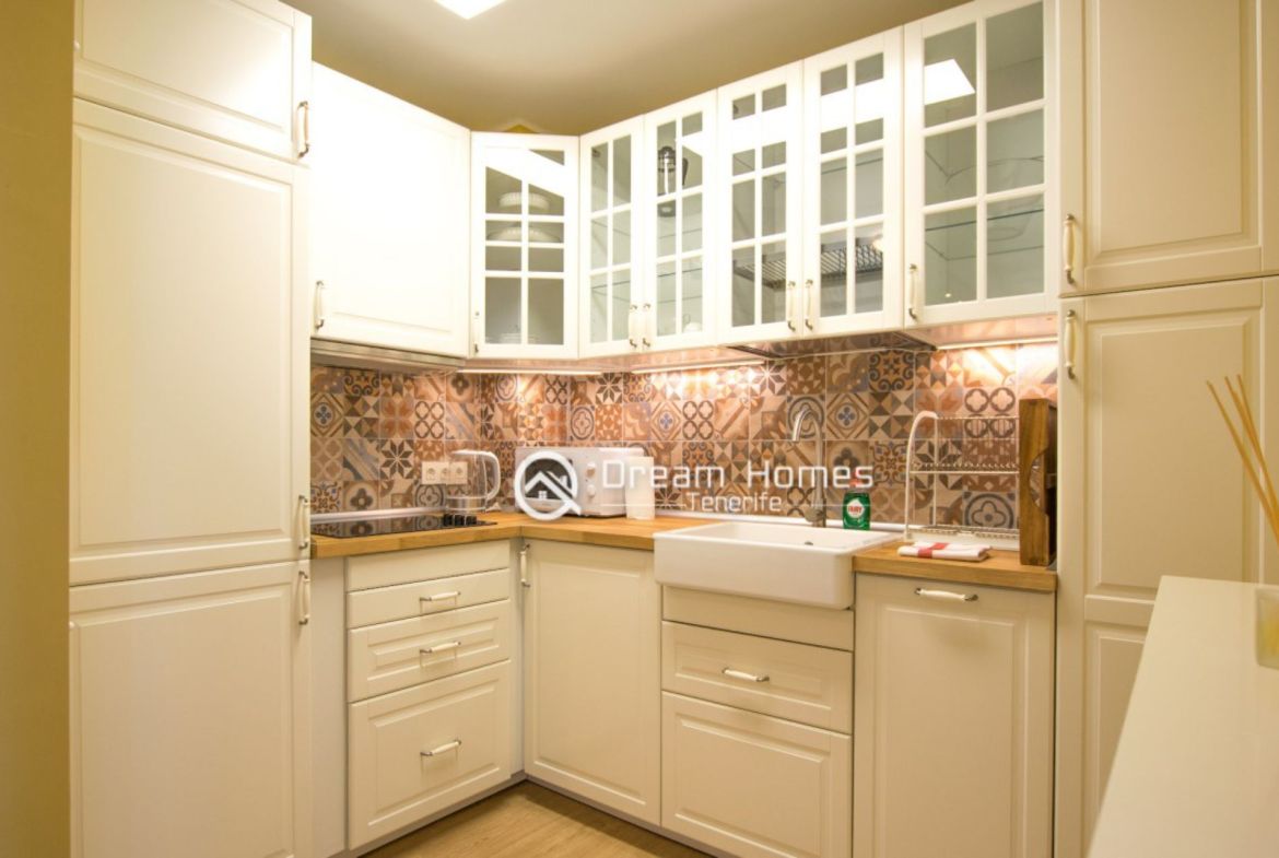 Delightful 2-Bedroom Apartment Kitchen Real Estate Dream Homes Tenerife