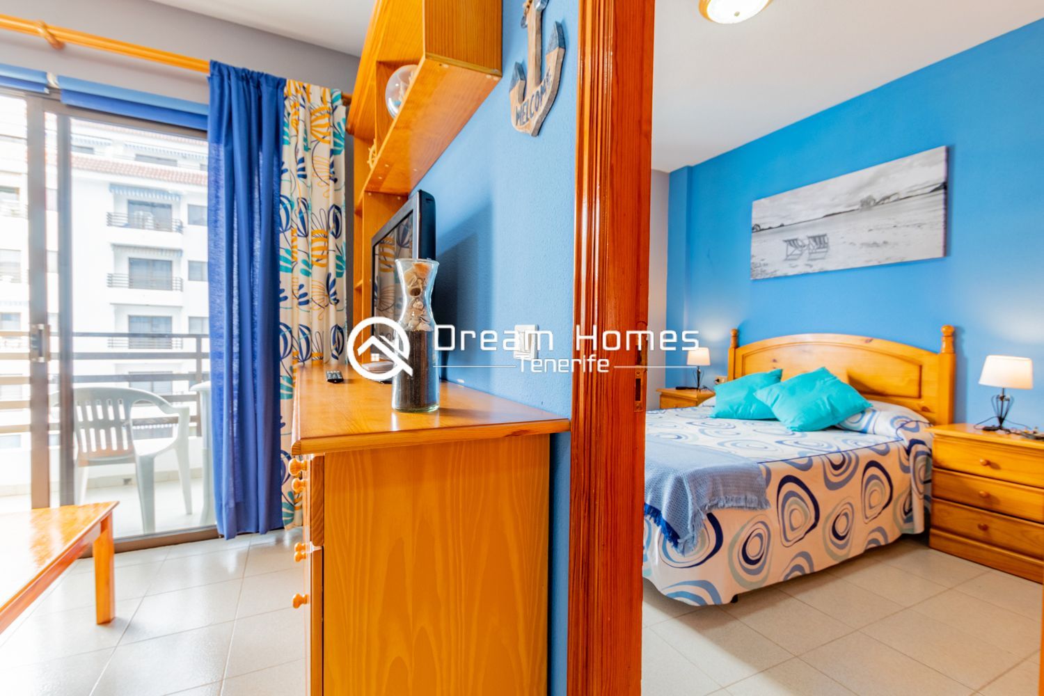 Beachside 2-Bedroom Apartment Living Room Real Estate Dream Homes Tenerife