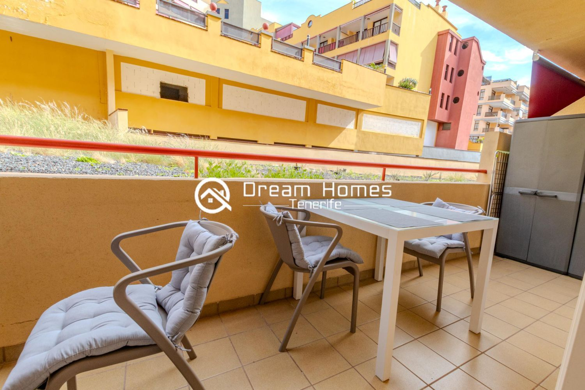 Beachside Apartment in Puerto de Santiago Pool Terrace (3) Beachside Apartment in Puerto de Santiago Terrace Real Estate Dream Homes Tenerife