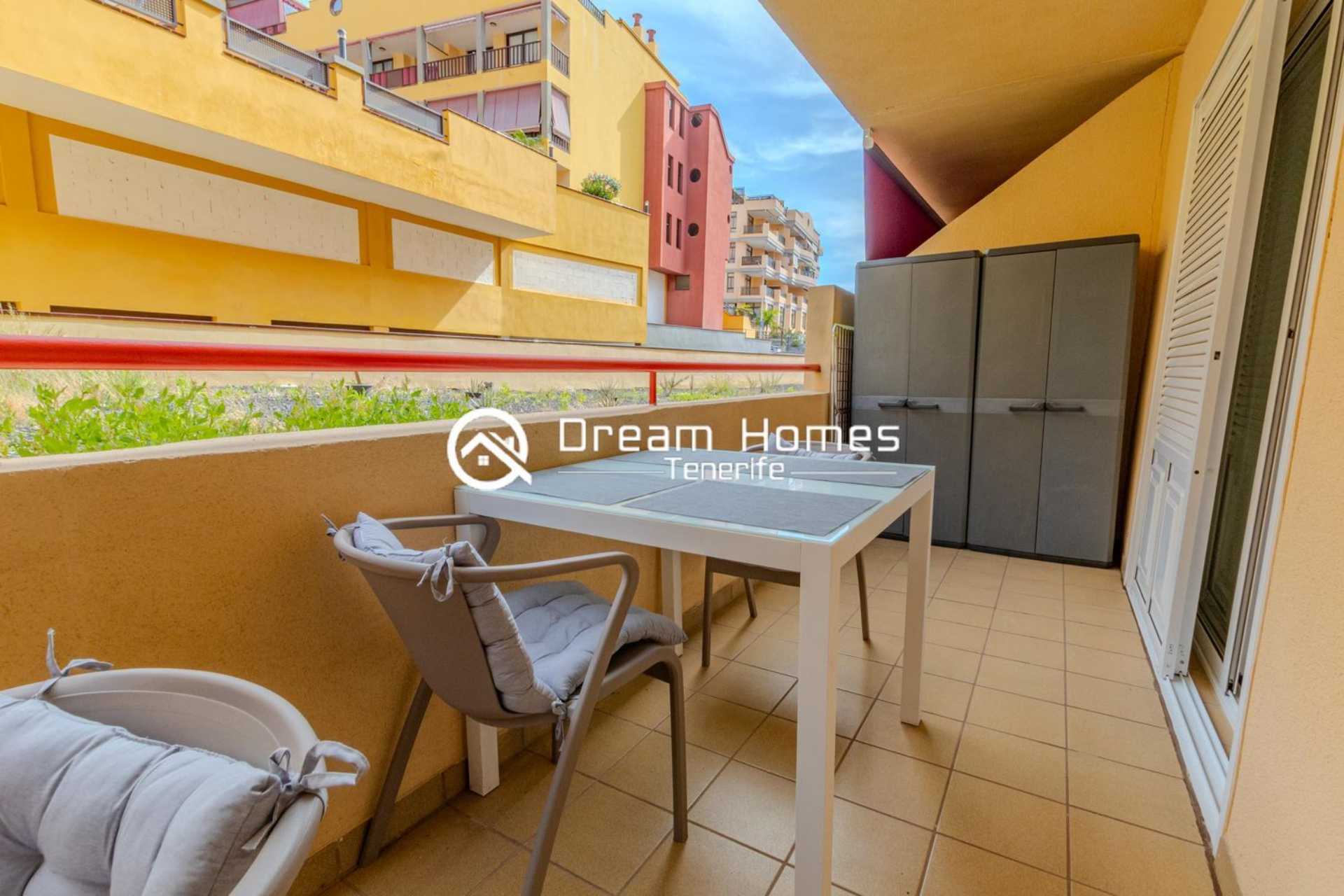 Beachside Apartment in Puerto de Santiago Pool Terrace (8) Beachside Apartment in Puerto de Santiago Terrace Real Estate Dream Homes Tenerife