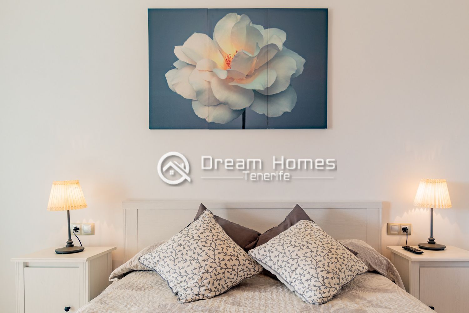 Cozy and Spacious 1BR Apartment Bedroom Real Estate Dream Homes Tenerife