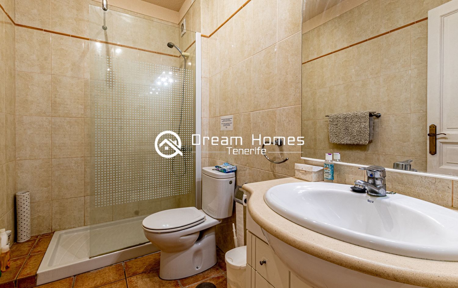 Sun-Filled 2BR Apartment Bathroom Real Estate Dream Homes Tenerife