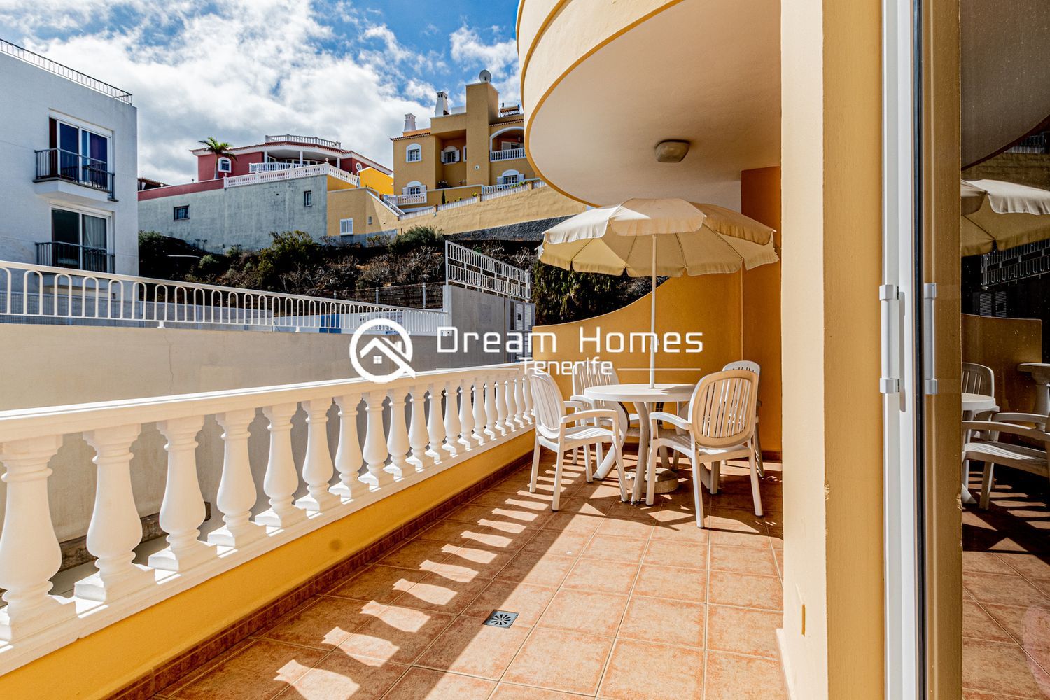 Sun-Filled 2BR Apartment Terrace Real Estate Dream Homes Tenerife