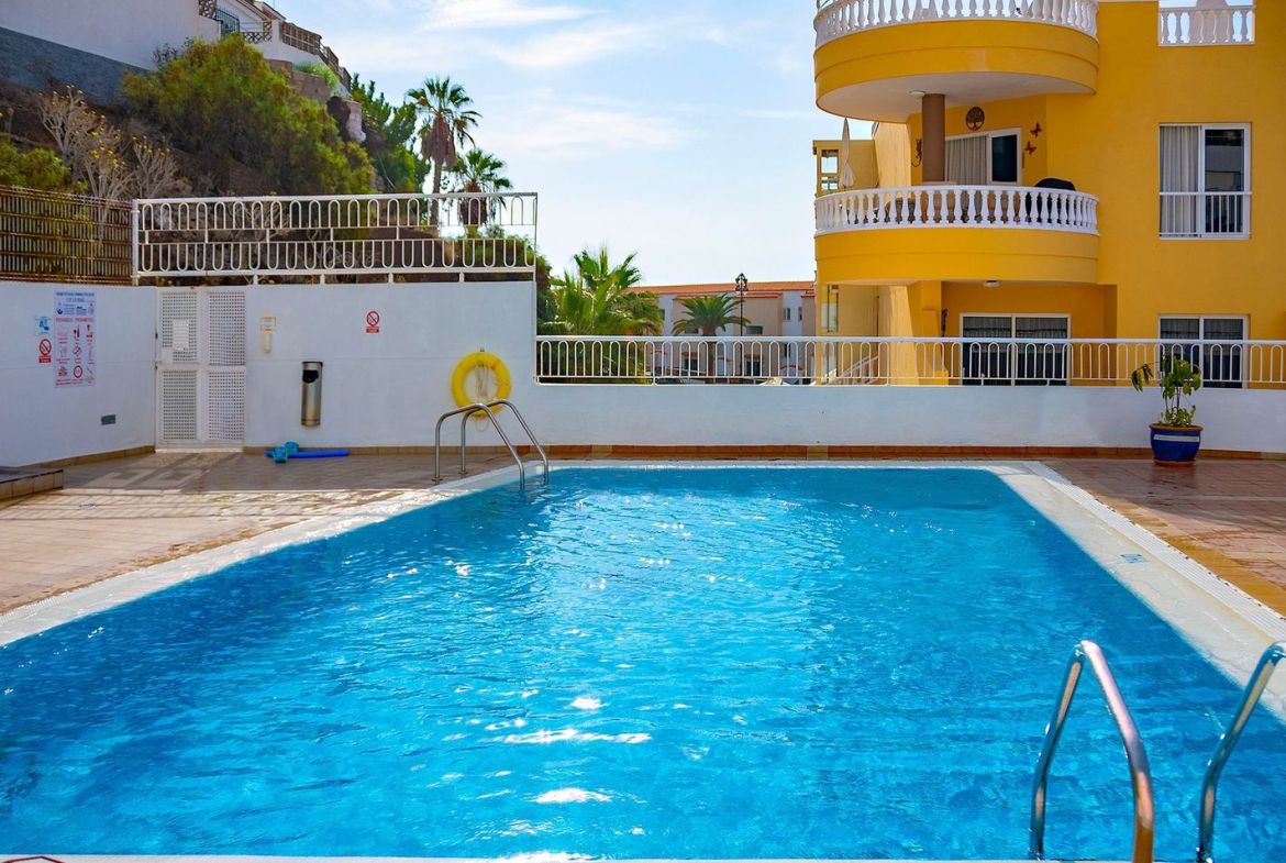 Sun-Filled 2BR Apartment Pool Real Estate Dream Homes Tenerife