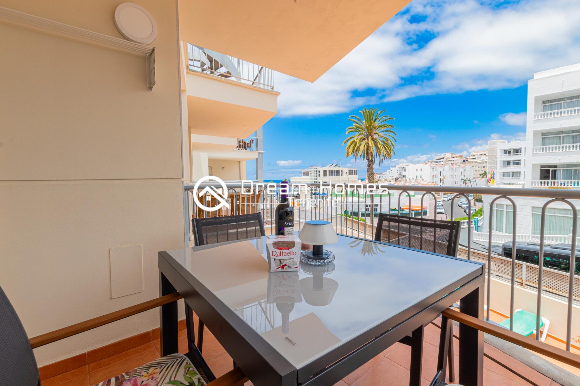 17For Rent One Bedroom Apartment Terrace Ocean View Swimming Pool Puerto de Santiago