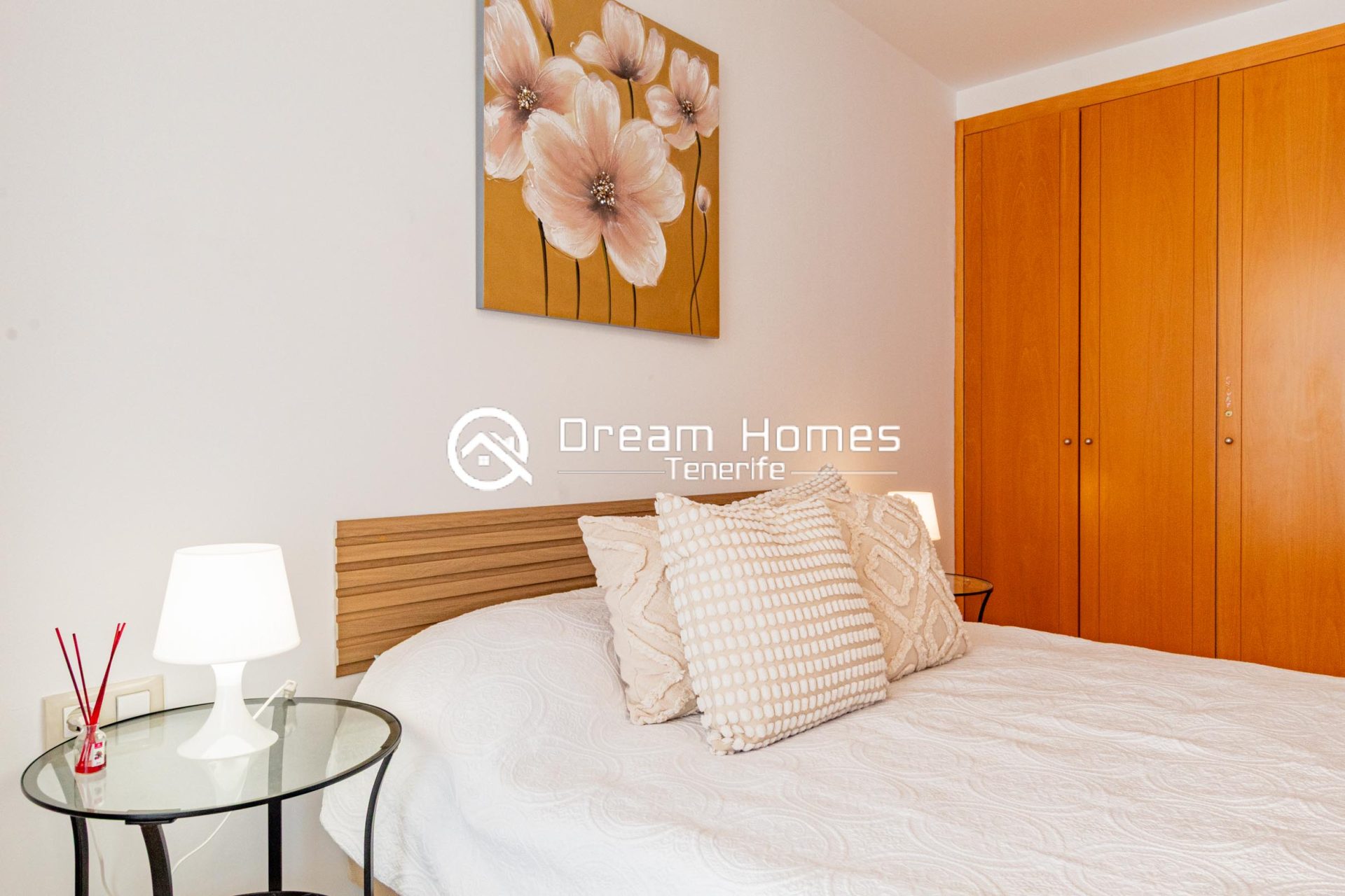 22For Rent One Bedroom Apartment Terrace Ocean View Swimming Pool Puerto de Santiago