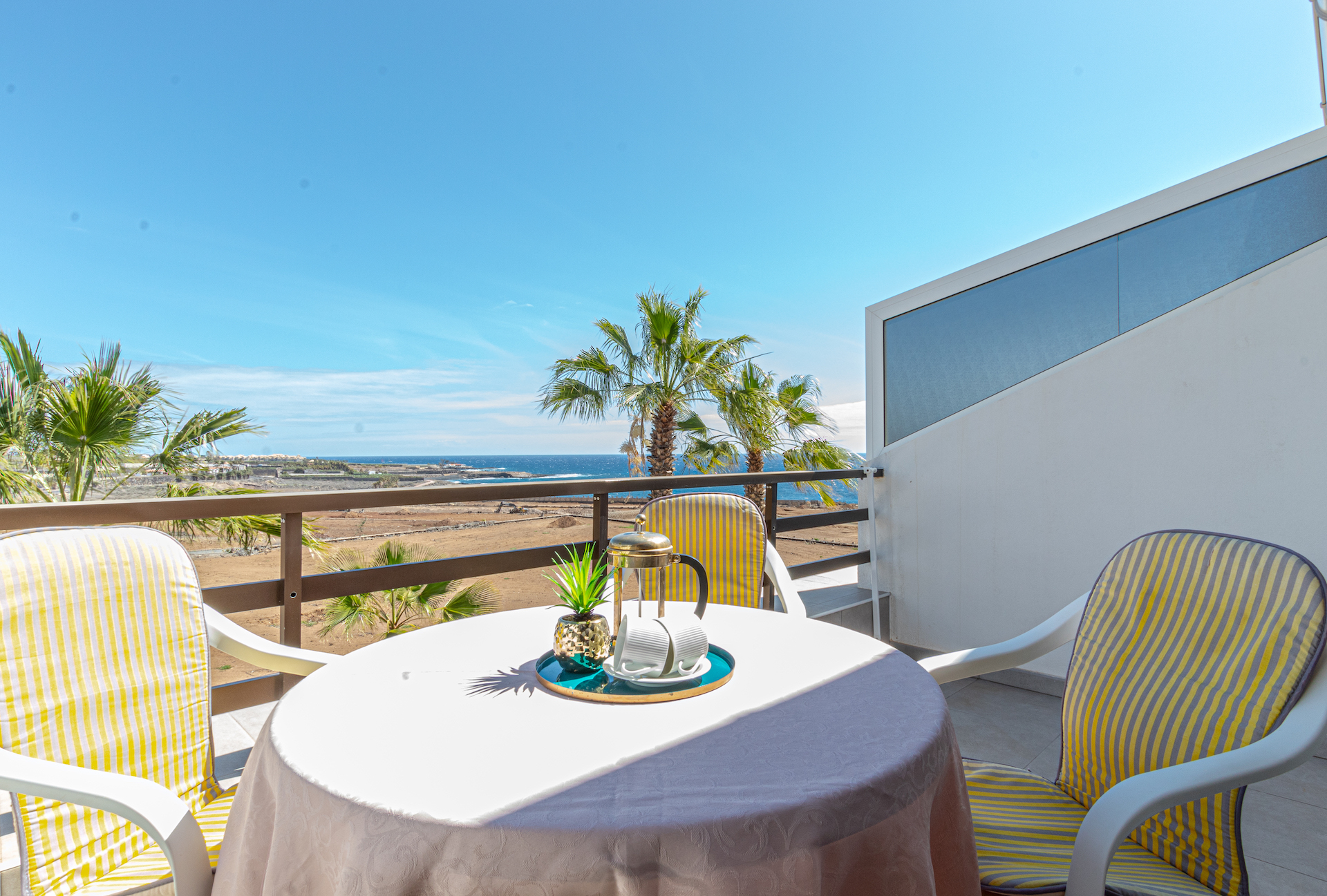 1 Bedroom Sunflower Apartment For Rent Tenerife25