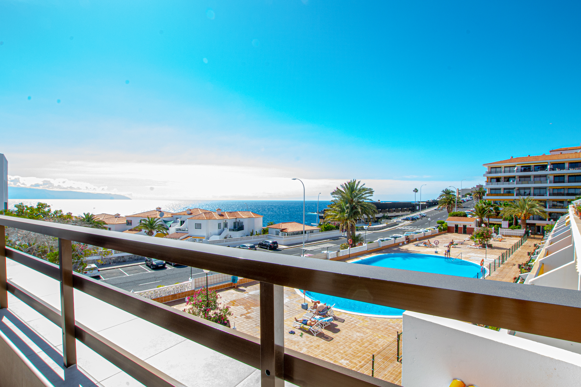 1 Bedroom Sunflower Apartment For Rent Tenerife5