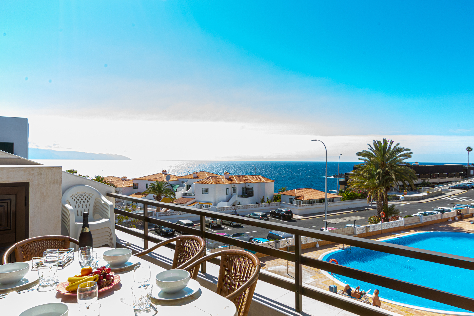 1 Bedroom Sunflower Apartment For Rent Tenerife8